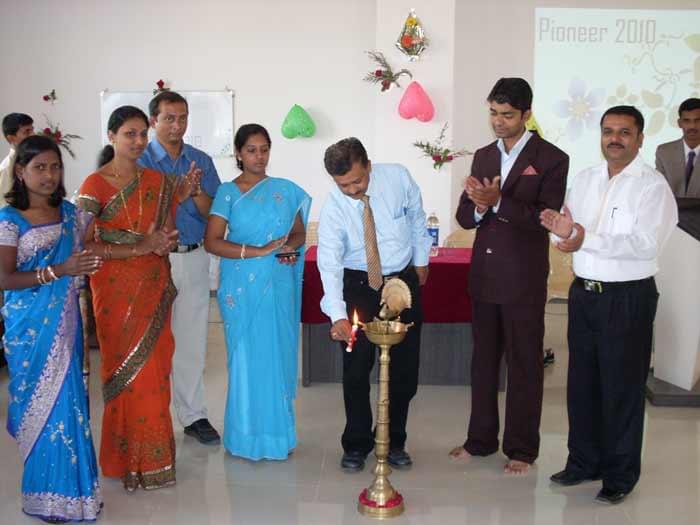 Vishwakarma Dadasaheb Chavan Institute Of Management And Research Satara Extra Curriculars photo 2