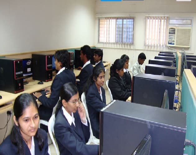 Bharati Vidyapeeth Deemed University, Yashwantrao Mohite Institute of Management Karad Infrastructure photo 2