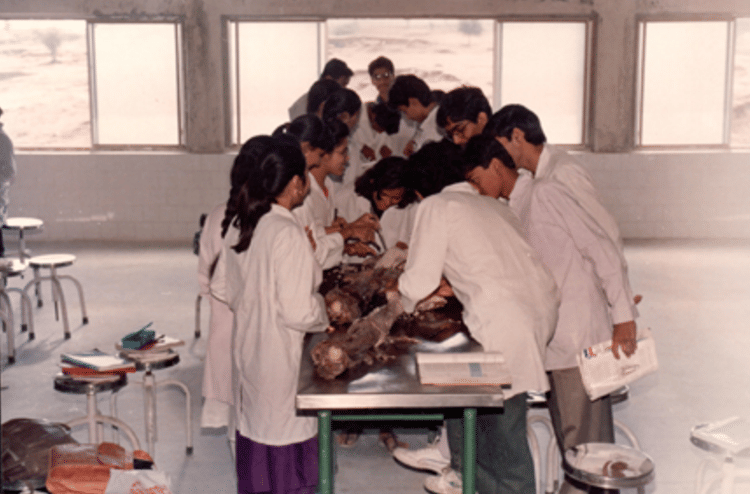 ACPM Medical College Dhule Laboratory photo 4