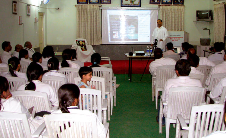 Sonajirao Kshirsagar Homoeopathic Medical College Beed Auditorium photo 1