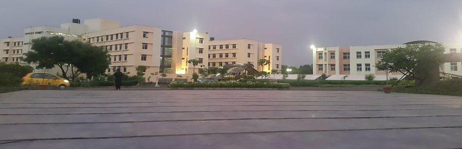 Dr. Vithalrao Vikhe Patil Foundation's Medical College Ahmednagar Campus photo 12