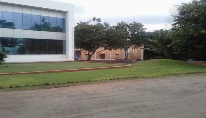 KVV Karad Academic Building photo 7