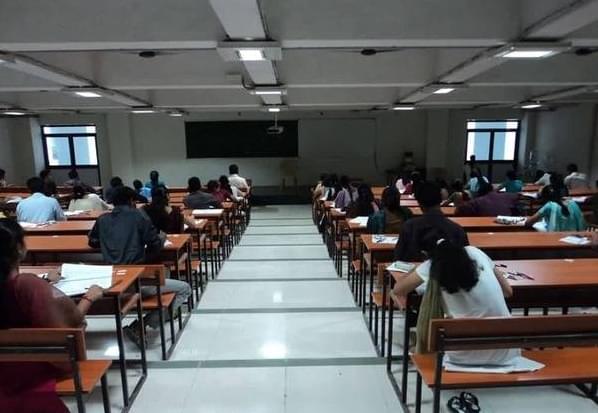 KVV Karad Infrastructure photo 1