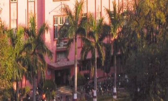 GMC Nagpur Academic Building photo 3