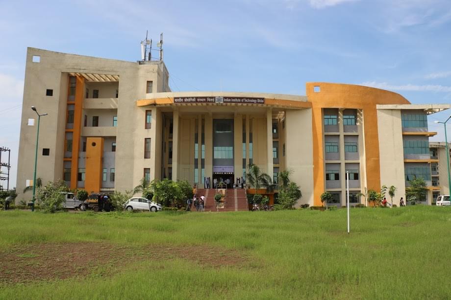 IIT Bhilai Academic Building with Hostels photo 7
