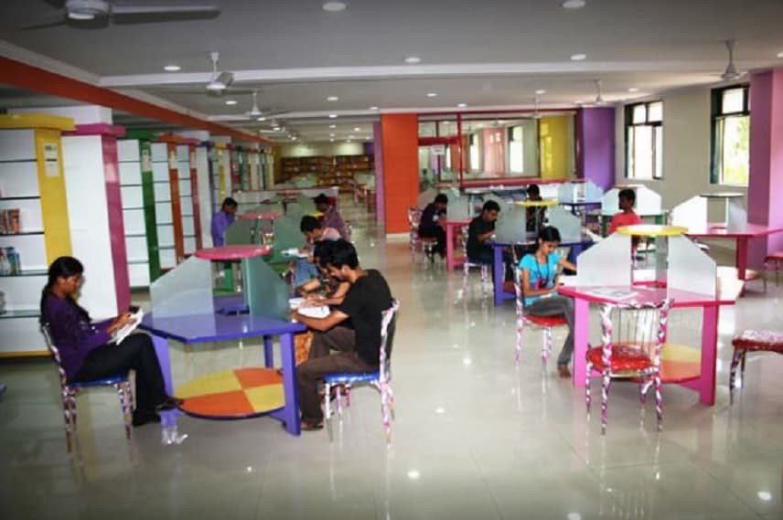 Pillai HOC College of Engineering and Technology Navi Mumbai Facilities photo 15