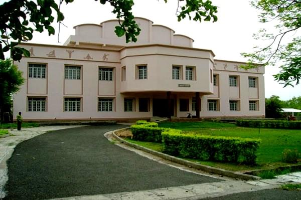 Kavikulguru Institute of Technology and Science Nagpur Academic Building photo 9