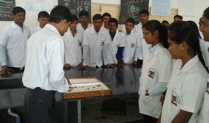 Aditya Agricultural Biotechnology College Beed Labs photo 1