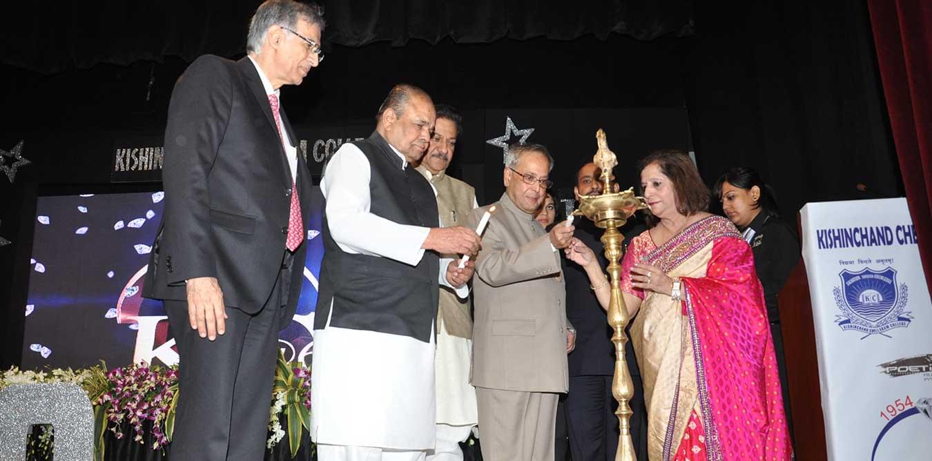 Kishinchand Chellaram College Mumbai Events photo 13