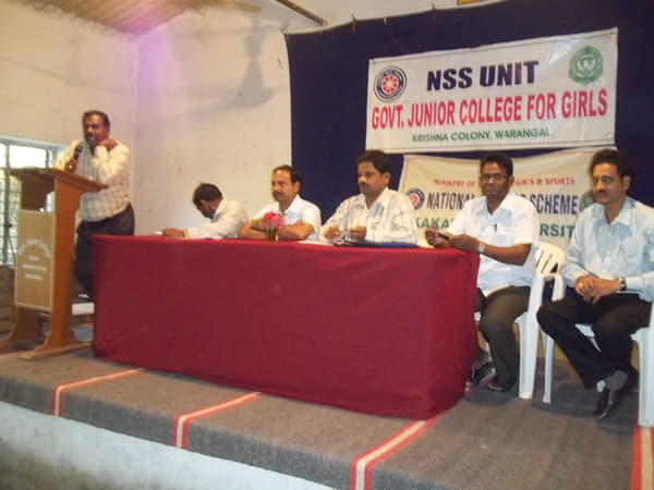Bhagavantham Gupta Bangaru Seshavatharam Women's College Narasapuram Events photo 4