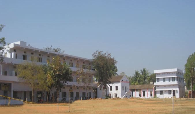 Dharma Apparao College Krishna Academic Building photo 4