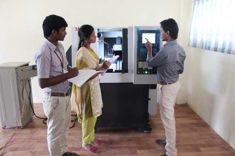 Vemu Institute of Technology Chittoor Laboratory photo 8