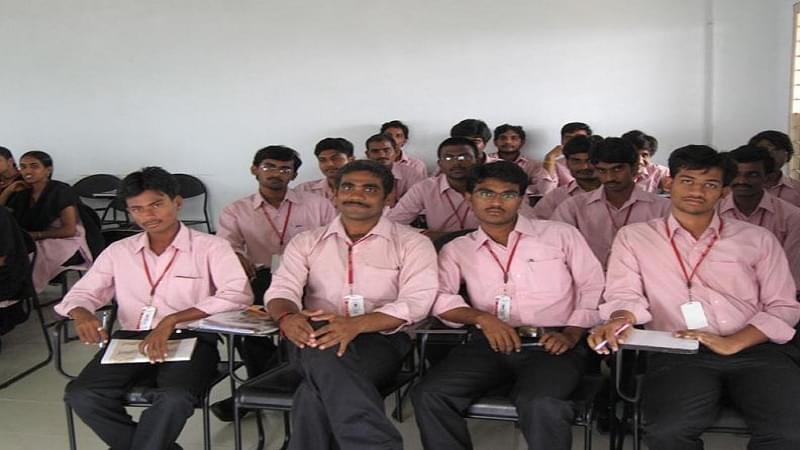 K.C. Reddy P.G. College Guntur  Library and Auditorium photo 3