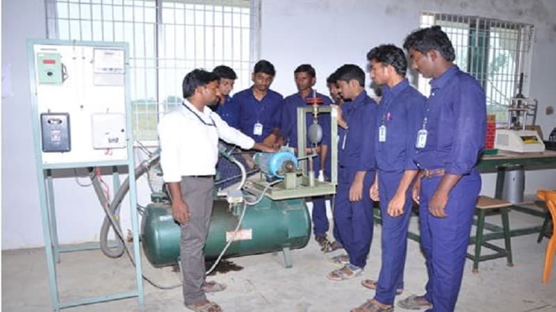 Indira Institute of Technology & Sciences Prakasam Labs photo 4