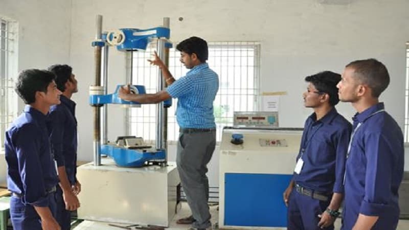 Indira Institute of Technology & Sciences Prakasam Labs photo 6