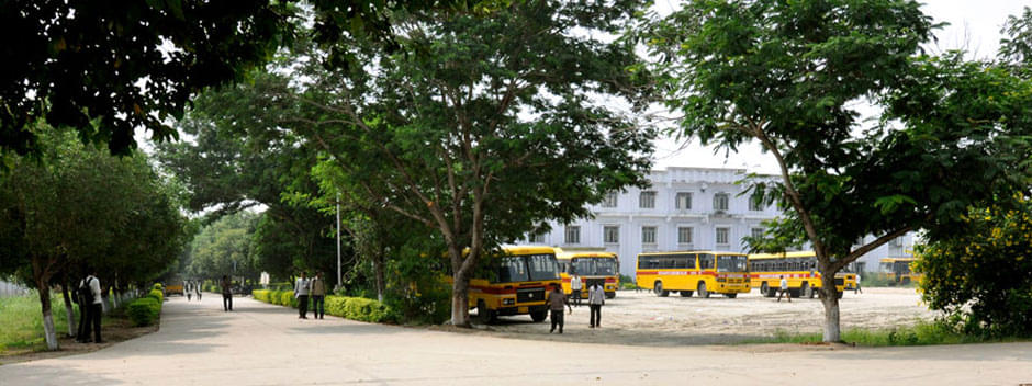 Narasaraopeta Engineering College Campus photo 2