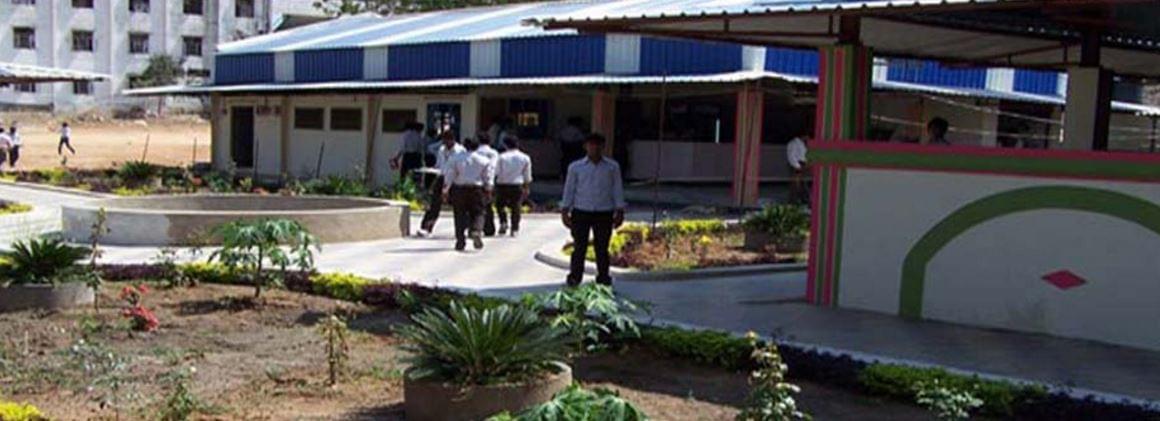 Newton's Institute of Engineering Guntur Buildings photo 3