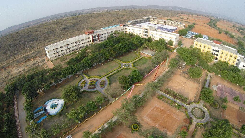 Newton's Institute of Engineering Guntur Buildings photo 5