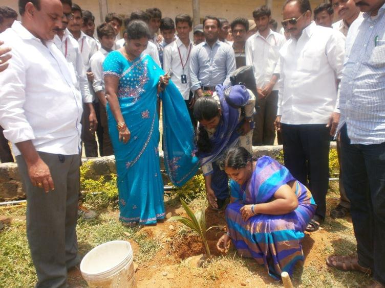 Newton's Institute of Engineering Guntur Events photo 5