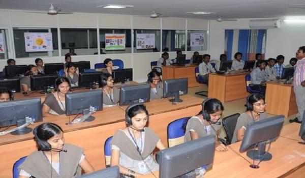 Ideal Institute of Technology, Kakinada East Godavari Laboratory photo 4