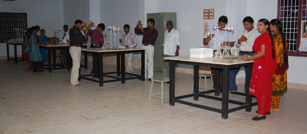 Nannapaneni Venkat Rao College of Engineering and Technology Guntur Academic Facilities photo 17