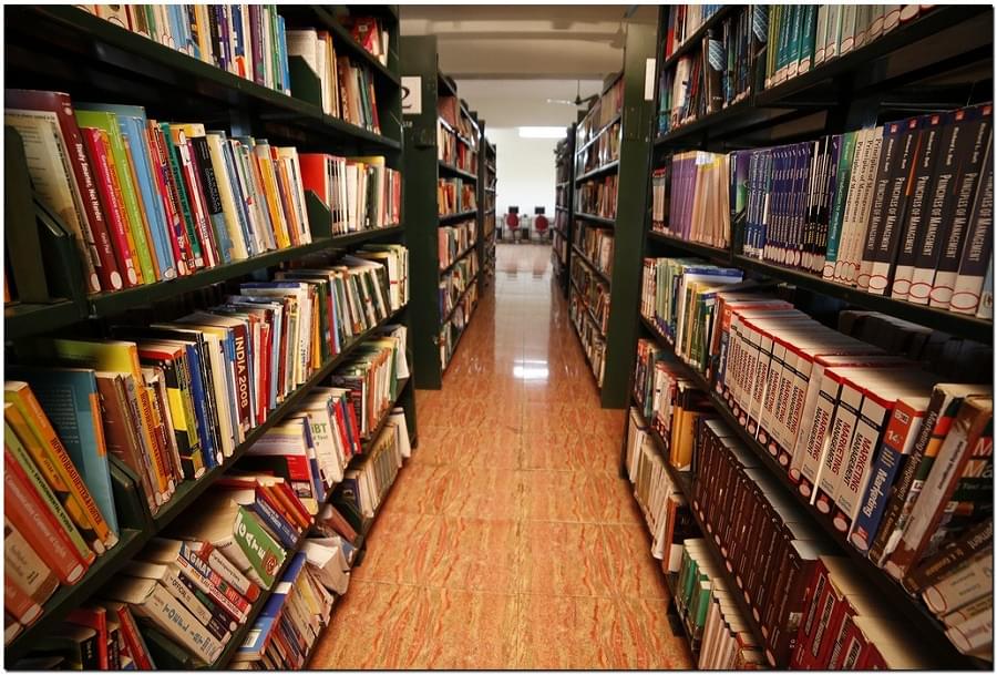 Eluru College of Engineering and Technology Campus with Facilities photo 6