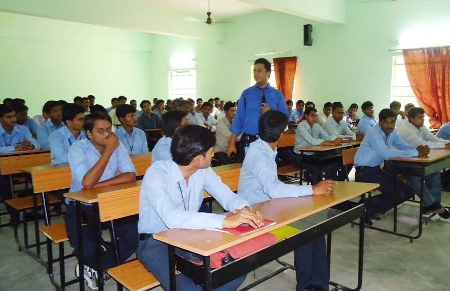 Satya Institute of Management Studies Krishna Campus photo 2