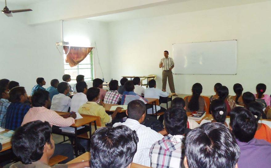 Satya Institute of Management Studies Krishna Campus photo 4