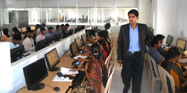 Malineni Perumallu Educational Society's Group of Institutions (Integrated Campus) Guntur Labs and Library photo 1