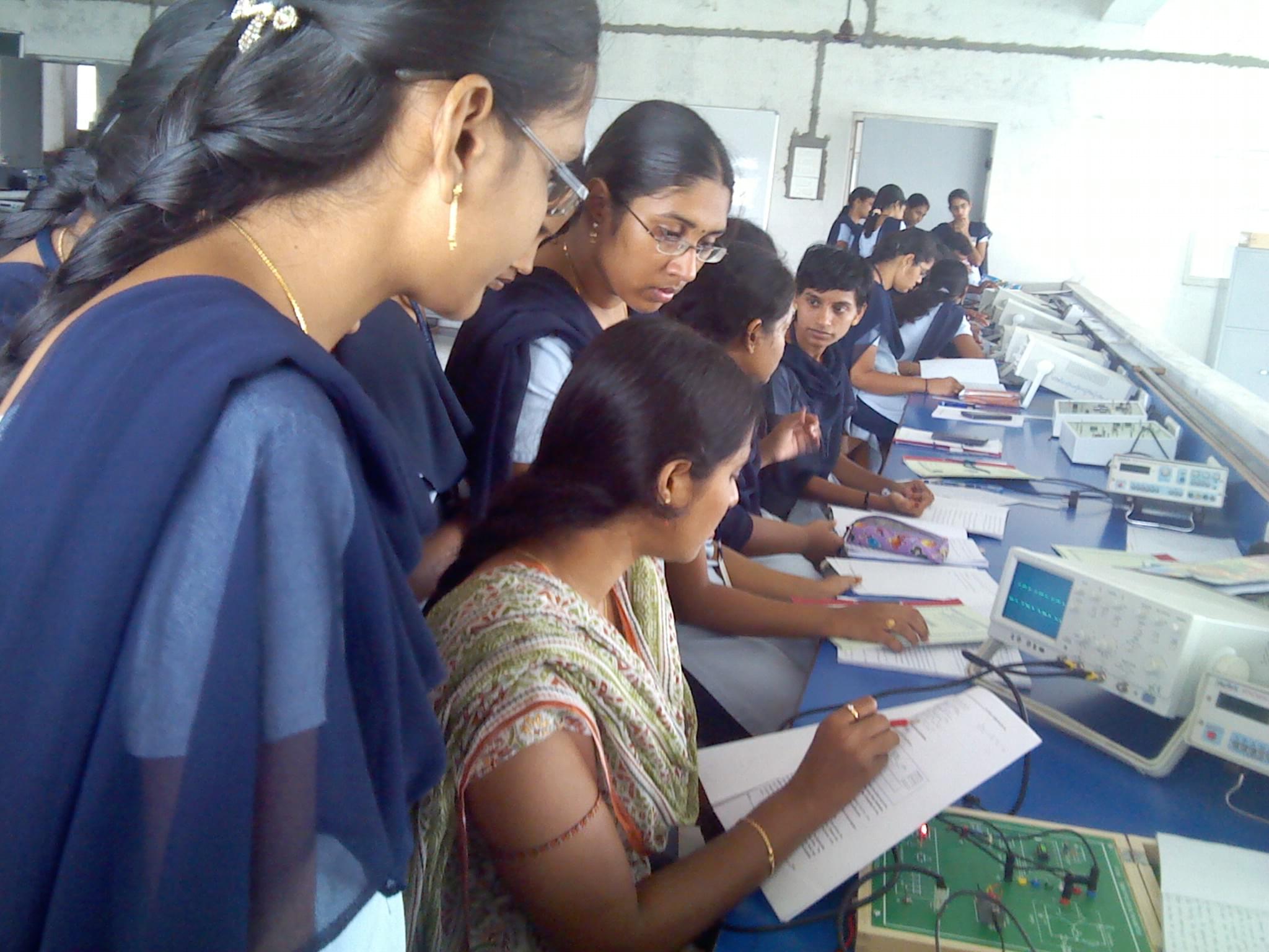 Vijaya Institute of Technology for Women Vijayawada Academic Facilities photo 2