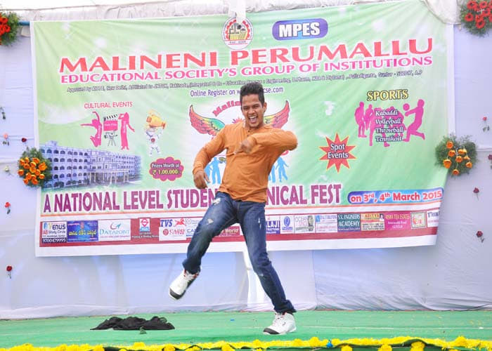 Malineni Suseelamma Womens Engineering College Prakasam Events photo 6