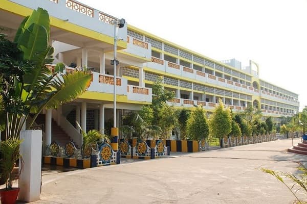 Sri Sunflower College of Engineering and Technology Krishna Academic Building photo 1