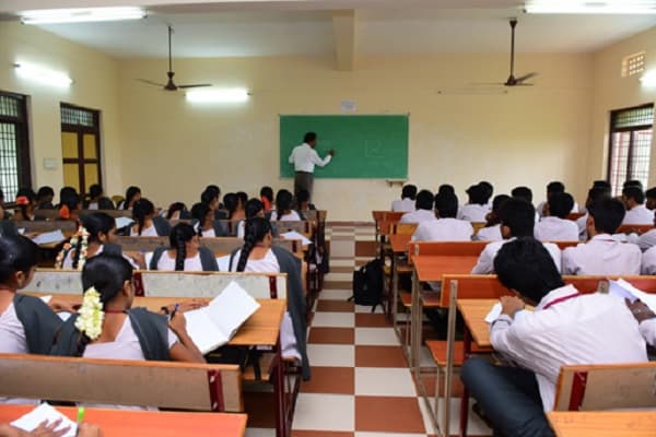 Prakasam Engineering College hostel photo 1