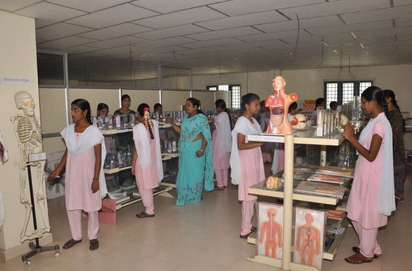 Duvvuru Ramanamma Women’s College Guduru Laboratory photo 13