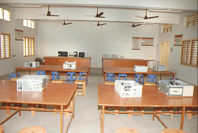 QIS Institute of Technology Prakasam Facility - Laboratory Instruments photo 1