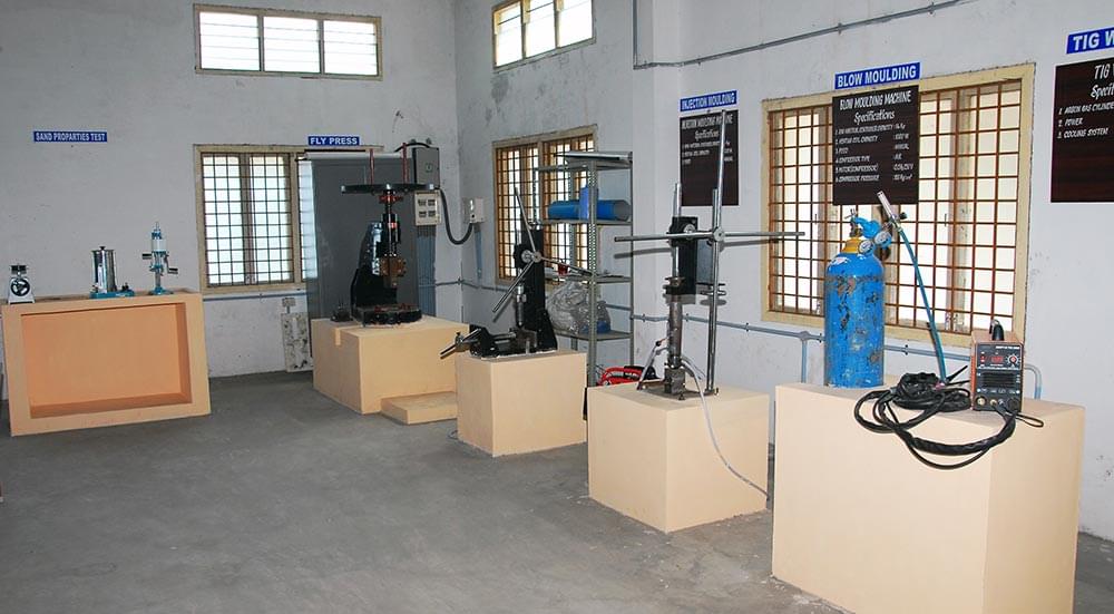 QIS Institute of Technology Prakasam Facility - Laboratory Instruments photo 4