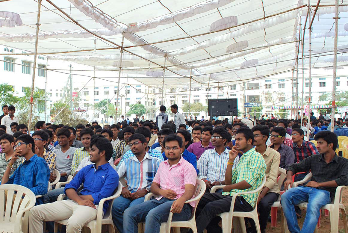 QIS Institute of Technology Prakasam Group Events photo 5