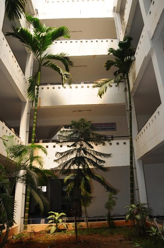 Viswanadha Institute of Pharmaceutical Sciences Visakhapatnam Campus photo 3