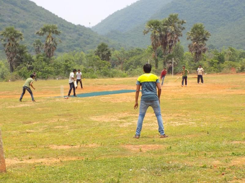 Viswanadha Institute of Pharmaceutical Sciences Visakhapatnam Sports photo 7