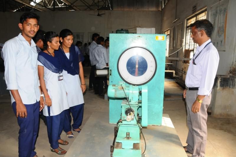 Viswanadha Institute of Pharmaceutical Sciences Visakhapatnam Laboratories photo 7