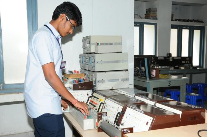 Viswanadha Institute of Pharmaceutical Sciences Visakhapatnam Laboratories photo 8