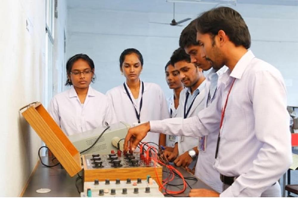 RK College of Engineering Vijayawada Facility - Laboratory Instruments photo 14