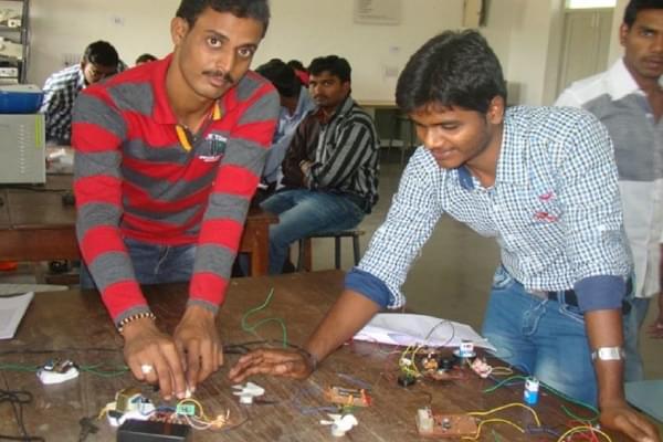 Daita Madhusudana Sastry Sri Venkateswara Hindu College of Engineering Krishna Infrastructure photo 8