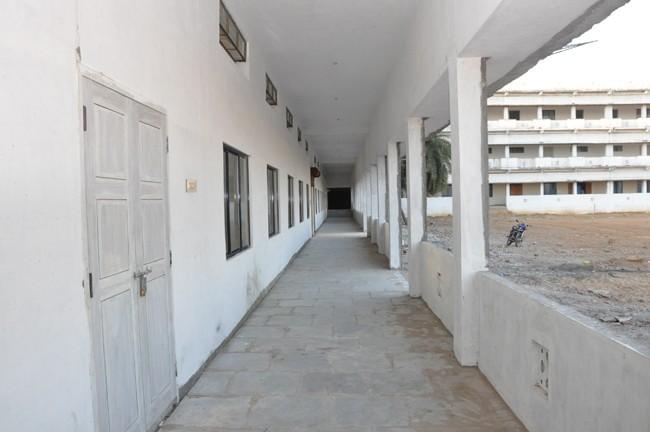 Pallava Raja College of Engineering Kanchipuram Academic Building photo 3
