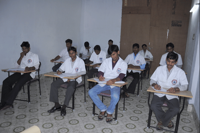 A.M.Reddy Memorial College of Pharmacy Guntur Buildings and Classroom photo 2