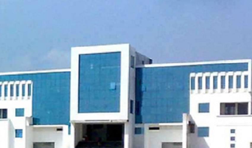 Sir Isaac Newton College of Engineering and Technology Nagapattinam Academic Building photo 1