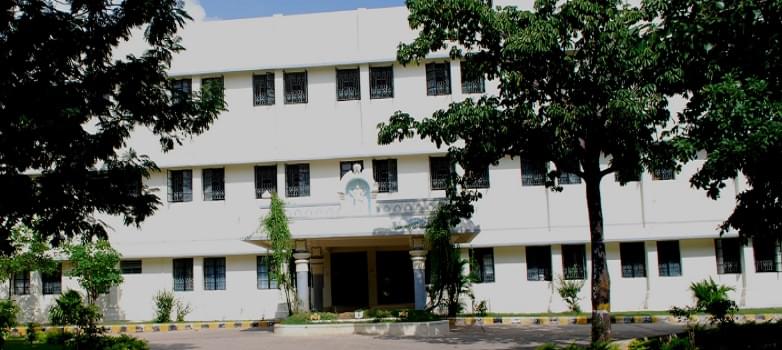 SVIMS Tirupati Academic Building photo 2