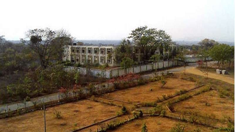 University College of Engineering, Kakatiya University Warangal Academic Building photo 4