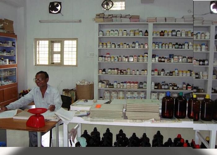 KLR Pharmacy College Khammam Facility photo 3