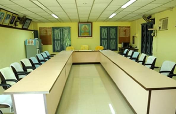 Hindu College of Management Guntur Campus photo 1